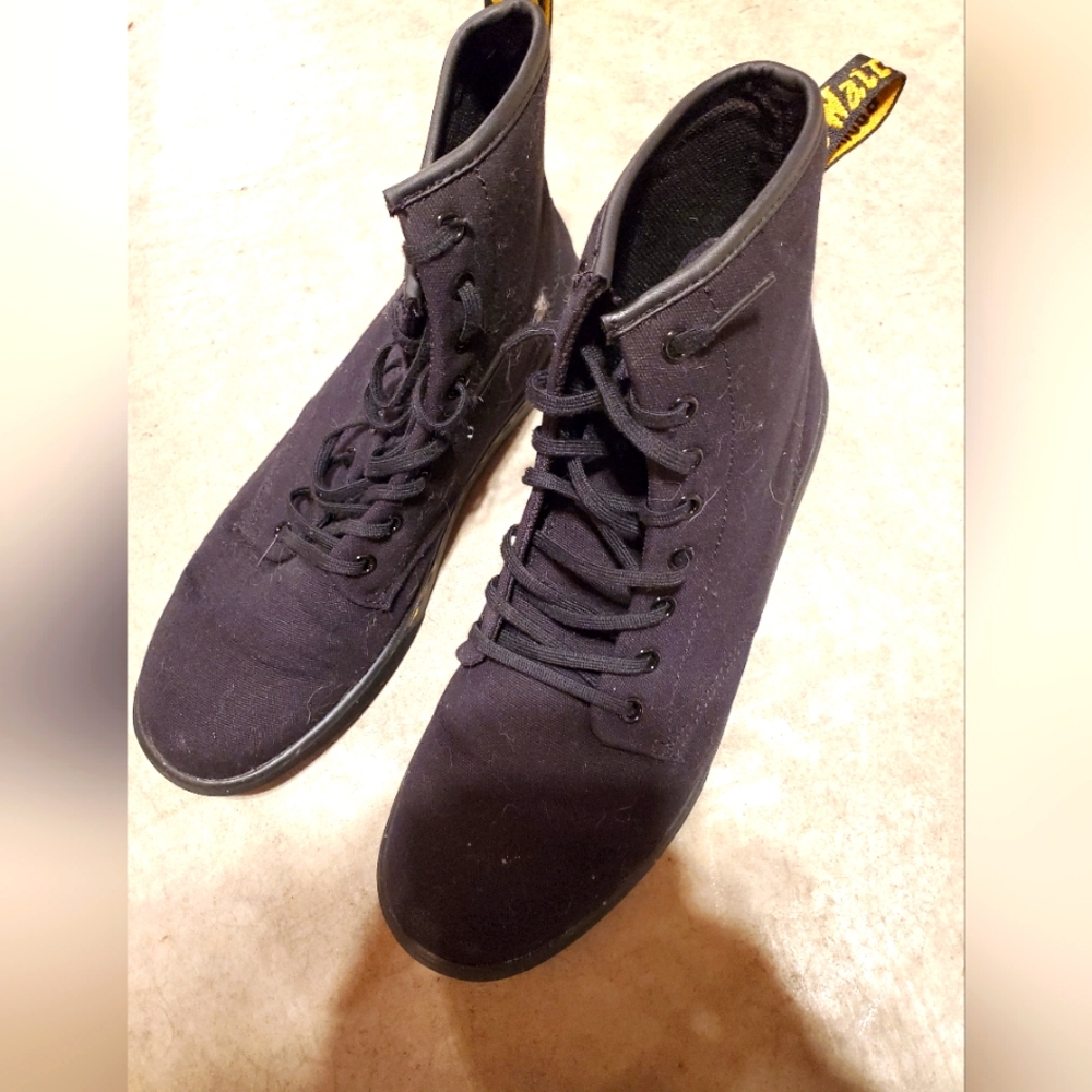 Dr Martens Sheridan II Combat Boot Black